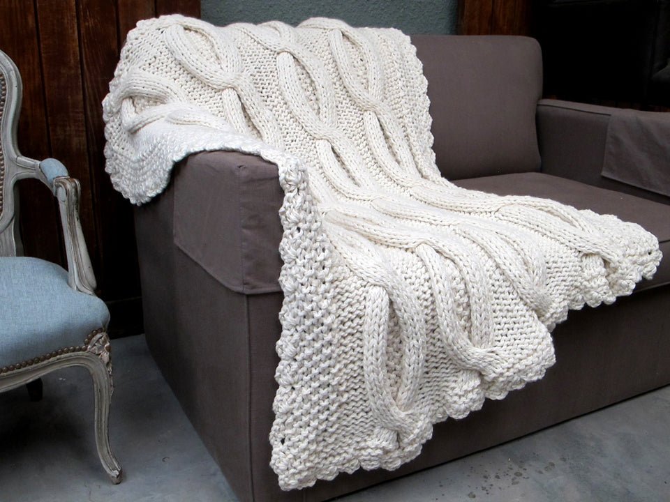 Shabby Chic Cable Knit Throw