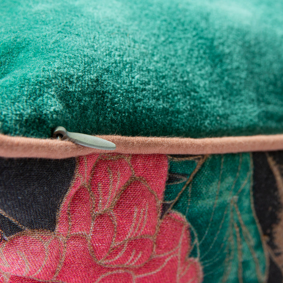 DORIS for HKliving - stitched floral accent pillow - Image 6